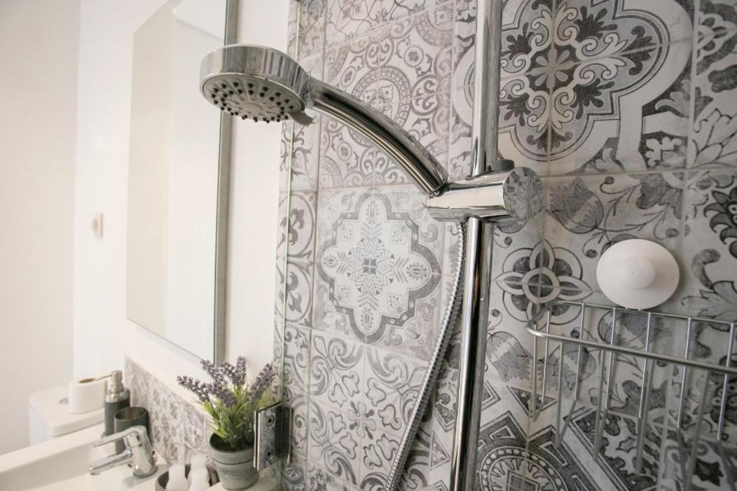 Santa Catarina Cozy Nest - Downtown Apartment